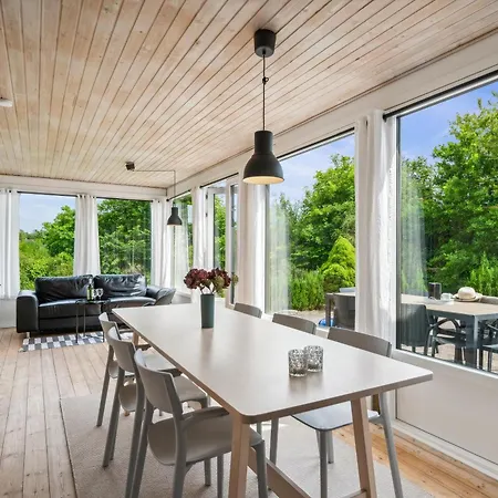 Holiday home Older House Close To Fjellerup Allingabro
